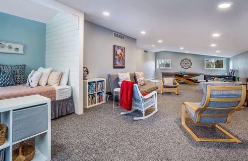 Miami Park House | Spacious, two-story home with WiFi, central AC, gas fireplace, & loft game room
