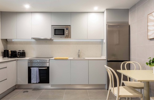 Nueva Espana Apartment | Spacious Urban Elegance in Plaza Castilla
