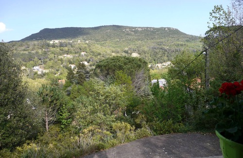 Bedarieux (ornac) House | Spacious villa overlooking valley and mountains, close to spa town.