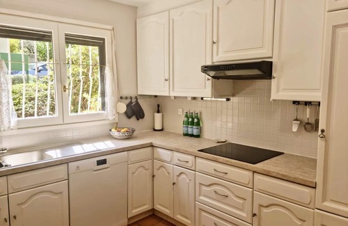 Bossey House | Spacious Villa 15 mins from Geneva with Magnificient Views