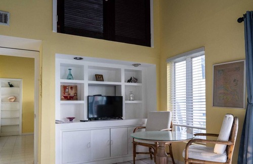 Great Harbour Cay Villa | Spacious Villa On The Beach