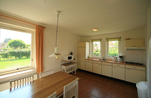Tynaarlo House | Spacious Villa with Parking
