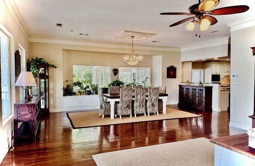 Wetumpka House | Spacious Waterfront House with a private dock on beautiful Lake Jordan.