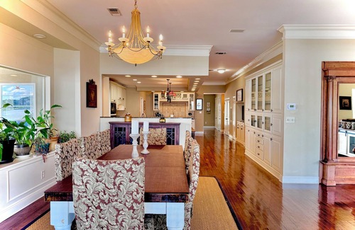 Wetumpka House | Spacious Waterfront House with a private dock on beautiful Lake Jordan.