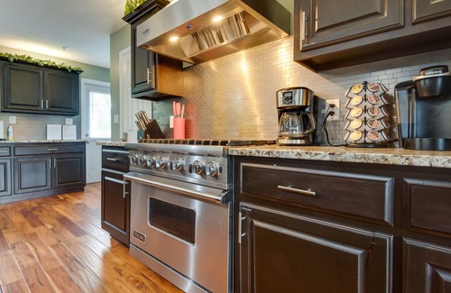Waukee House | Spacious Waukee Family Home w/Huge Game Room!