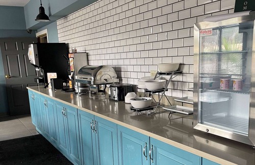 Sumter Hotel | Spark by Hilton Sumter
