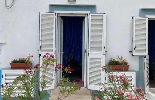 Ponza House | Specchio Marino