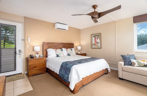 Princeville Resort | SPECIAL DEALS! Hotel Room Studio - Direct Bali Hai & Hanalei Bay Ocean Views