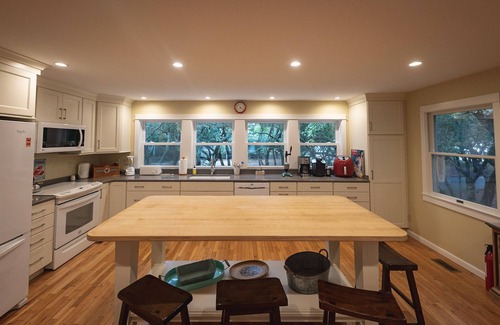 Duck House | Special rate for a birthday week Aug 17-Aug 24! Celebrate at The Simple Life!