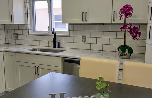 Capri Isle Condo | Spectacular 2br/2bth isld apartm