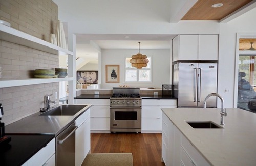 Williamsburg House | Spectacular Grand Traverse Bay Frontage, 5 bedrooms, 3 baths