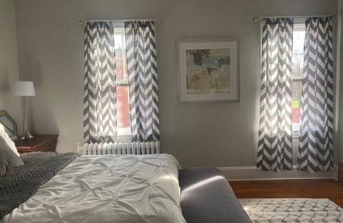 Historic District Apartment | Spectacular Location Two Bedroom State Circle Apartment
