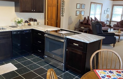 Sautee Nacoochee Cottage | Spectacular Mountain Views of Tray & Chimney Mountains