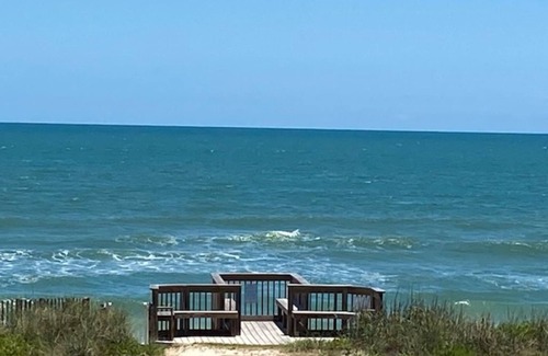 Ormond-by-the-Sea Condo | Spectacular Ocean and Pool View Ormond Beach Florida Condominium