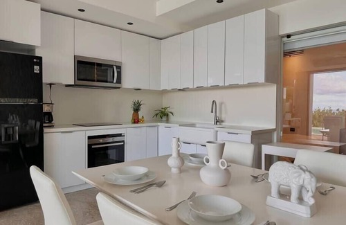 Salinas Apartment | Spectacular ocean view, 2 bedrooms with pool