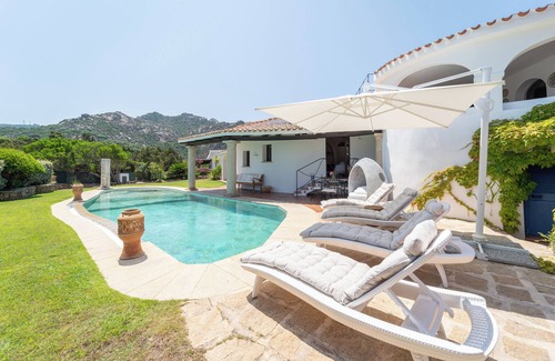 Porto Cervo Villa | Spectacular panoramic villa in Porto Cervo center