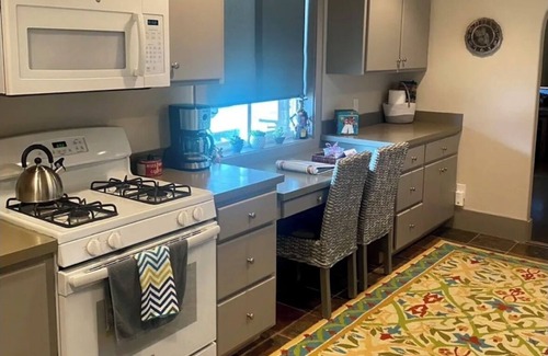 Salmon Cottage | Spectacular Riverfront guest house with unparalleled river & mountain views!