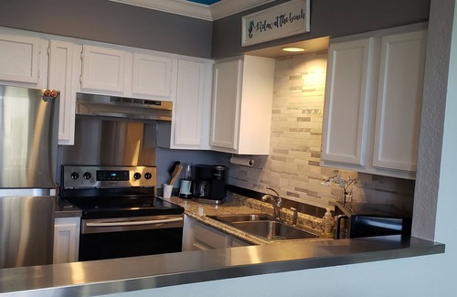 New Smyrna Beach Condo | Spectacular views from this 2 Bedroom condo in New Smyrna Beach.