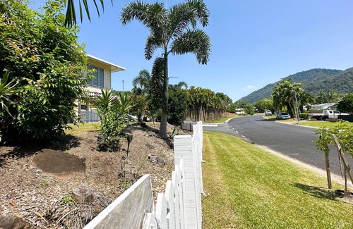 Brinsmead House | Spectacular viewn