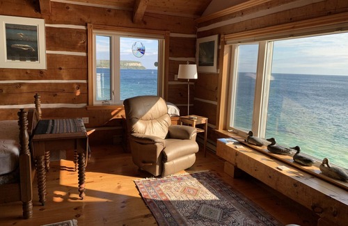 Lion's Head Cottage | Spectacular views- Stone Cottage, steps to the water, heated pool, pet friendlyn