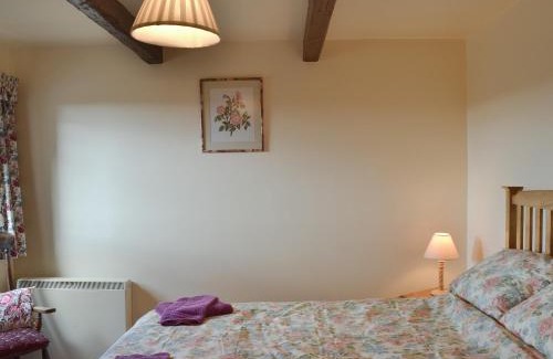 Earl Sterndale House | Speedwell Corner Jericho Farm
