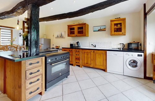 La Boussac House | Spend a relaxing time in an ideal location for outdoor activities.