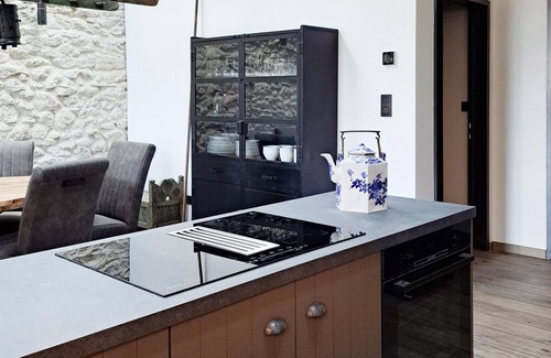Pennautier House | Spend a relaxing vacation in this inviting vacation home with pool access.