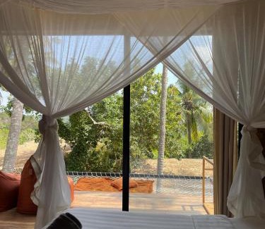 Penida Island Hotel | SPICE TRADER