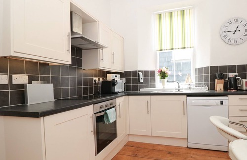 Dartmouth Cottage | Spinners House