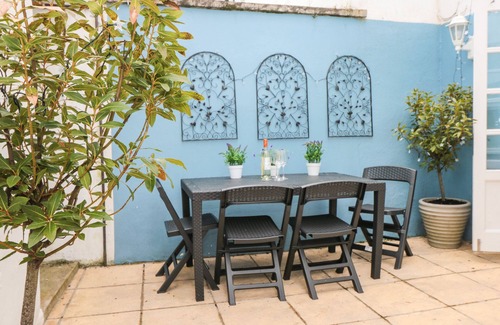 Dartmouth Cottage | Spinners House