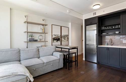 LoDo Apartment | SPIRE 1224: New Hot Hidden Gem !This is a special winter price through 2/28/25!