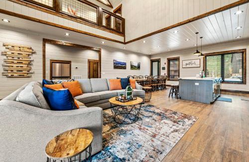 Pigeon Forge House | Splash Villa By Stony Brook Cabins