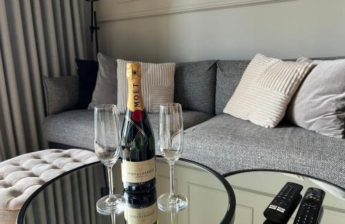Katowice Apartment | Spodek & ICC Apartment 8 - Self check-in, Faktura VAT, Parking, Wi-Fi