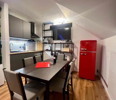 Kranjska Gora Apartment | Sport & Sunny Cosy Alpine Retreat