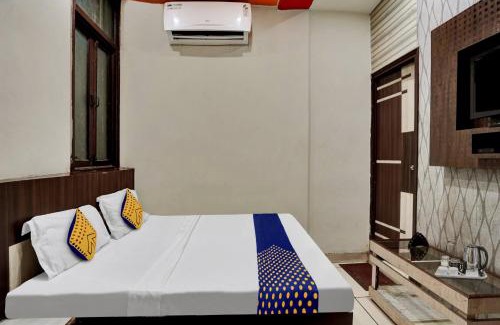 Kanpur Hotel | SPOT ON 81011 Hotel The Grand Sagar