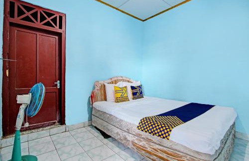 Kretek Hotel | SPOT ON 92873 Losmen Parikesit