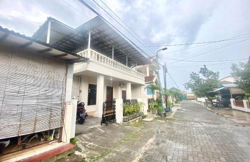 Tegalrejo Hotel | SPOT ON 93717 Nayus Homestay Syariah 4