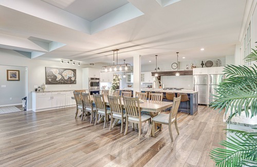 Wisconsin Dells Villa | Sprawling Wisconsin Dells Home w/Deck & Fire Pit