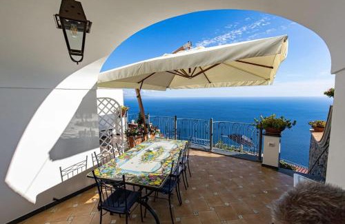 San Lazzaro Apartment | Spring Boutique Villa Amalfi