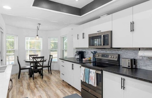 Brooksville House | Spring Hill, 4 Bedroom, Pool & Golf Course!