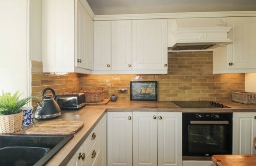 Kingsand House | SPRINGFIELD, pet friendly, character holiday cottage in Kingsand