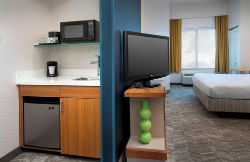 Jefferson Manor Hotel | SpringHill Suites Alexandria