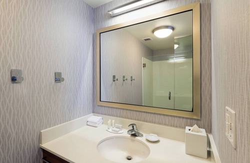 Downtown Louisville Hotel | SpringHill Suites by Marriott Louisville Downtown