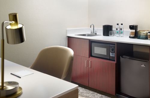 Charlotte Hotel | SpringHill Suites by Marriott Charlotte Univ. Research Park