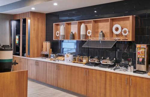 Dearborn Hotel | SpringHill Suites by Marriott Detroit Dearborn