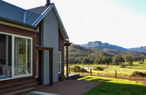 Kangaroo Valley Cottage | Springview Retreat - secluded, romantic getaway