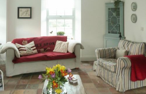 Lochranza House | Sqlarran Cottage