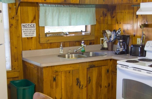 Gilford House | Squaw Lakefront Cottage minutes from Bank of NH Pavilion