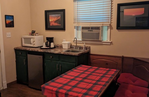 Squaw Valley Apartment | Squaw Valley Motel