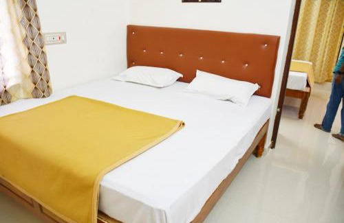 Tiruvannamalai Hotel | Sri Aruna Residency AC